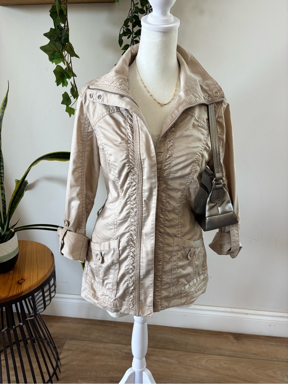 White House Black Market Lightweight Beige Utility Jacket